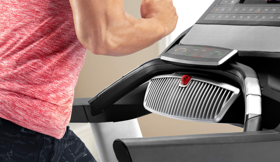 image of the fan on the console of the treadmill