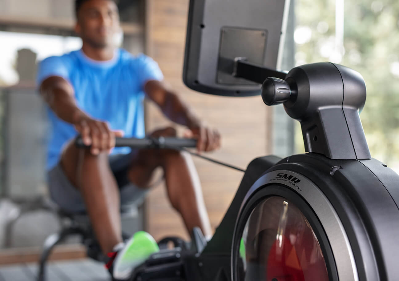 trainer using the 750r Rower